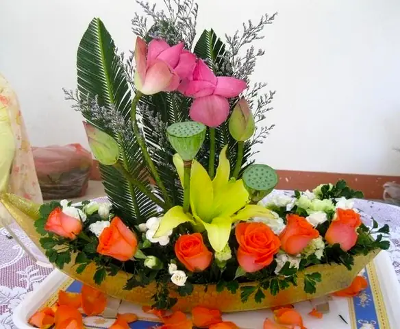Nghệ Thuật Cắm Hoa Tươi 20 11