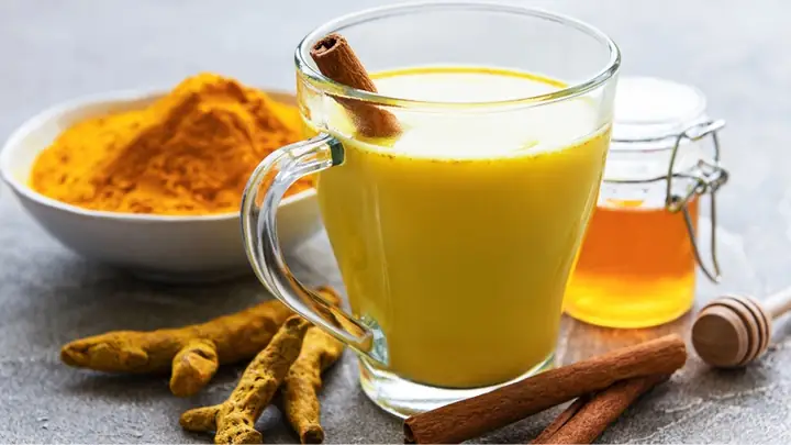 Nghệ Với Sữa Tươi Không Đường Có Tác Dụng Gì