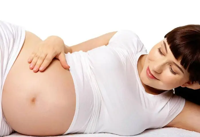 Ngủ Nghiêng Bên Phải Khi Mang Thai