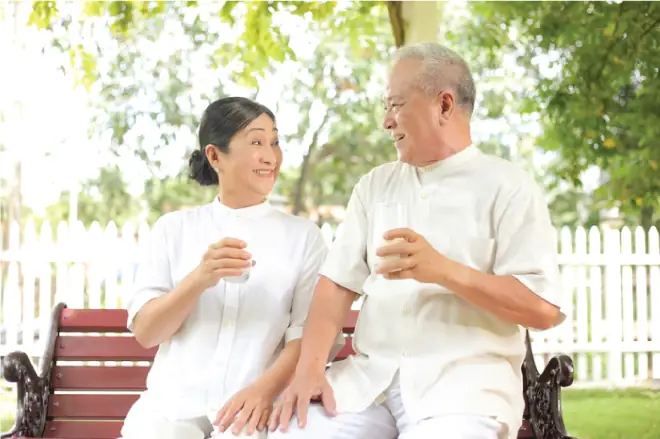Người Già Uống Sữa Đậu Nành Có Tốt Không