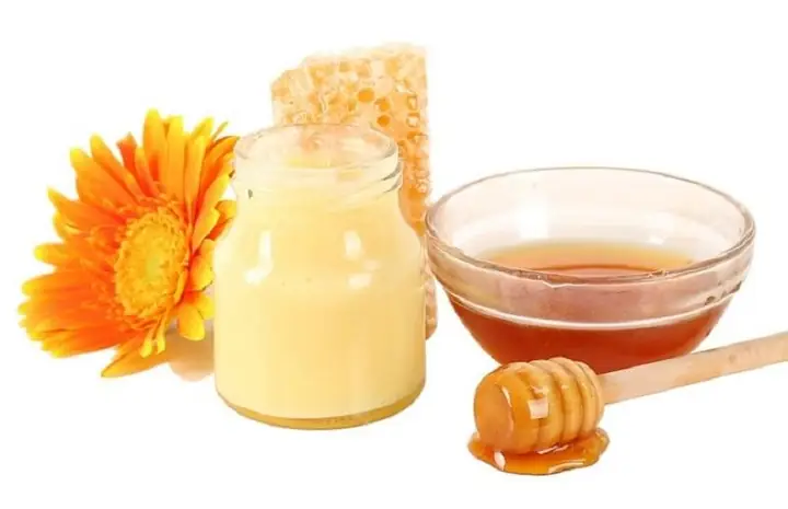 Nhận Biết Sữa Ong Chúa Bị Hỏng