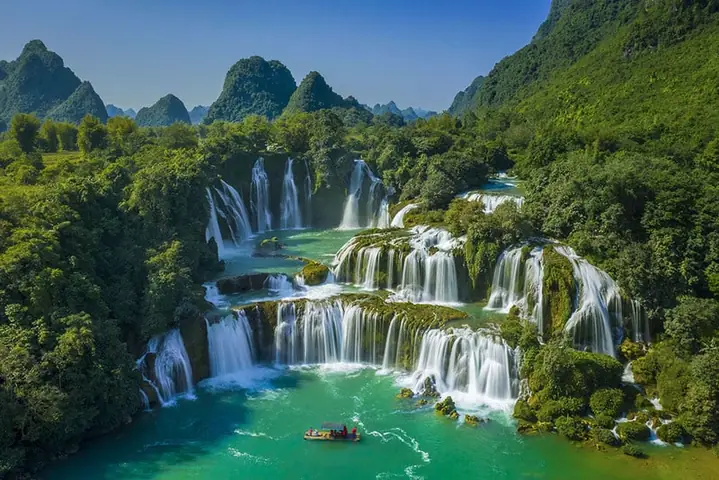 Những Địa Điểm Nên Đi Vào Dịp Tết