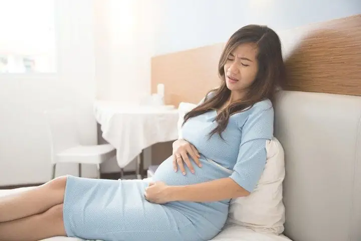 Nổi Mụn Lưng Bụng Khi Mang Thai