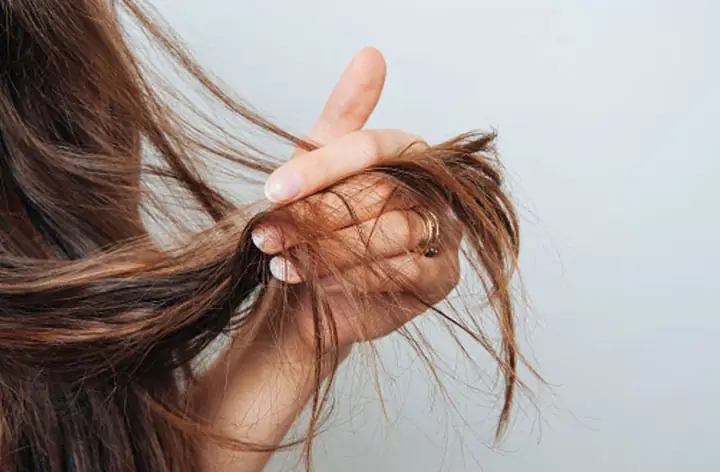 Phấn Rôm Giúp Tóc Đỡ Bết Phấn Rôm Giúp Tóc Đỡ Bết