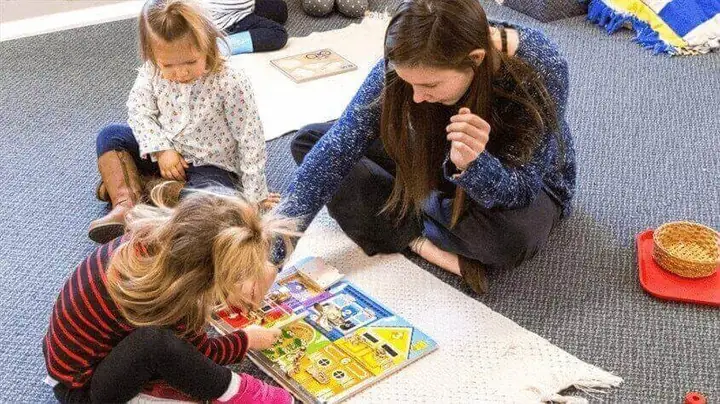 Phương Pháp Học Montessori Là Gì