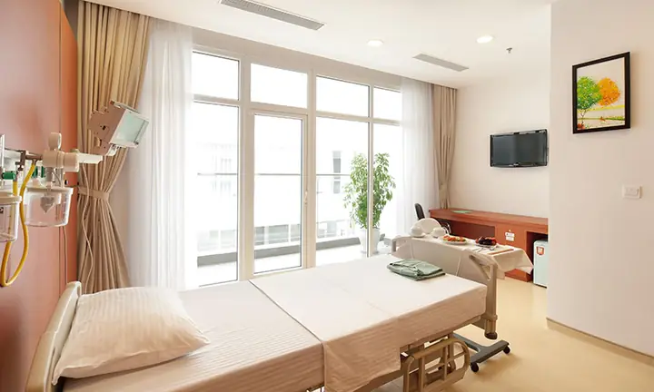 Quốc Tế Phụ Sản Sài Gòn