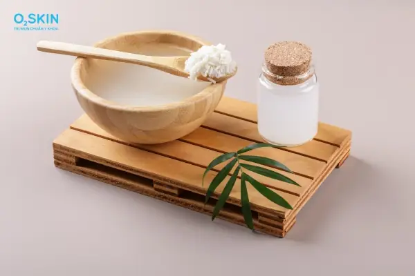 Rửa Mặt Bằng Cám Gạo Trị Mụn