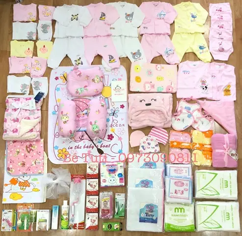 Sắm Đồ Sơ Sinh Cho Bé Gái Mùa Đông