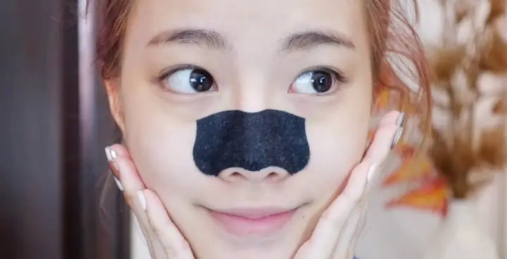 Sản Phẩm Lột Mụn Đầu Đen