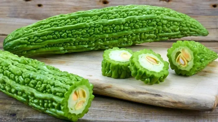 Sau Sinh Ăn Canh Khổ Qua Được Không