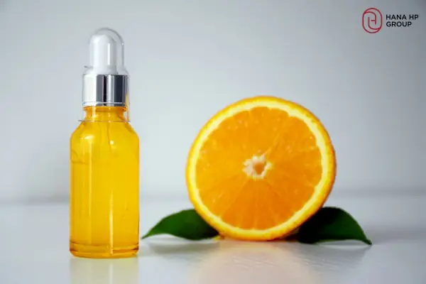 Serum Vitamin C Dùng Trong Lăn Kim