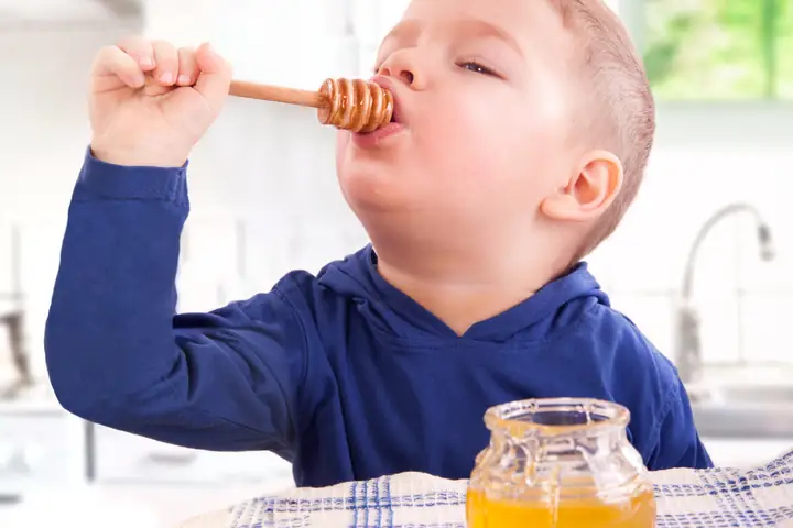 Sử Dụng Mật Ong Cho Trẻ Sơ Sinh Sử Dụng Mật Ong Cho Trẻ Sơ Sinh