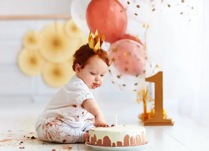 Sự Phát Triển Bé 12 Tháng Tuổi