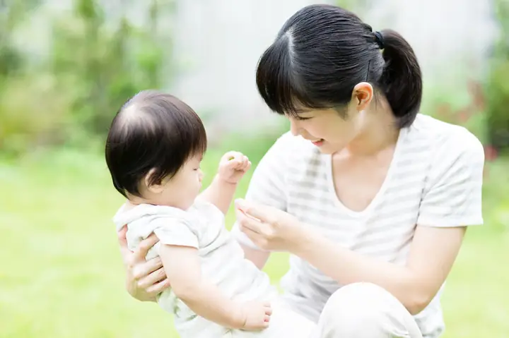Sự Phát Triển Của Trẻ 8 Tháng Tuổi