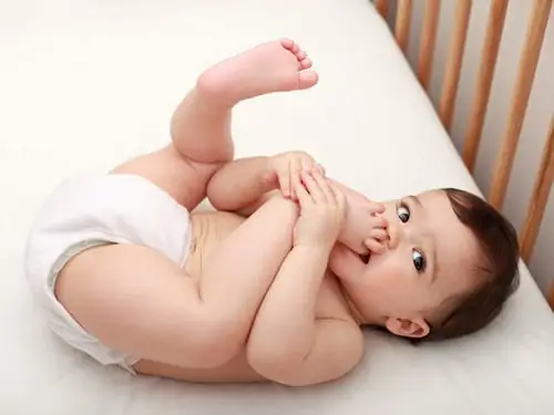 Sự Phát Triển Của Trẻ 8 Tháng Tuổi