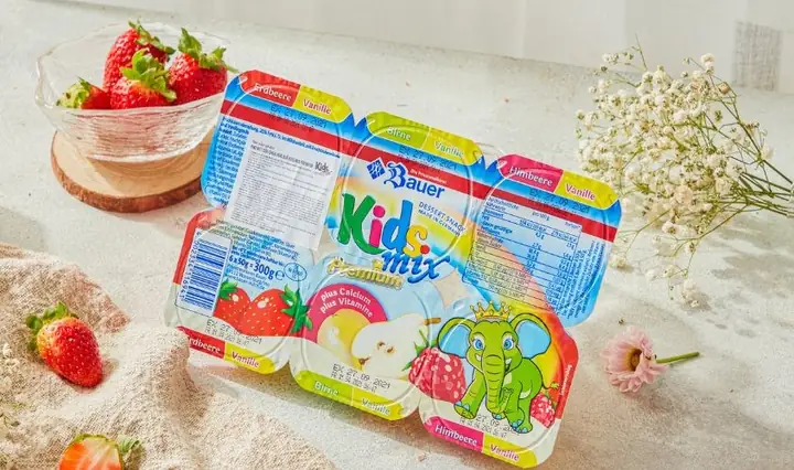 Sữa Chua Mix Trái Cây Cho Bé