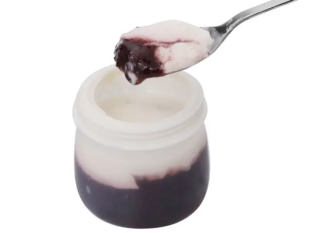Sữa Chua Nếp Cẩm Có Tốt Không