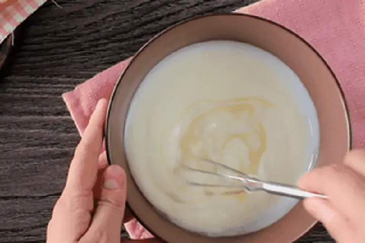 Sữa Chua Nguyên Kem Là Gì