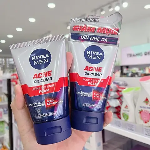 Sữa Rửa Mặt Tạo Bọt Siêu Mịn Nivea