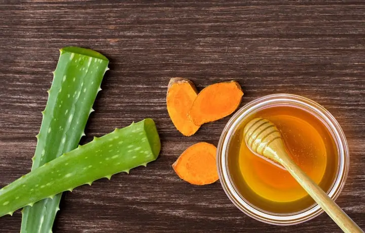Tác Dụng Của Mật Ong Khi Bôi Lên Mặt