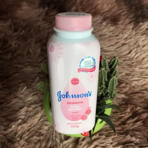 Tác Dụng Của Phấn Rôm Johnson Baby