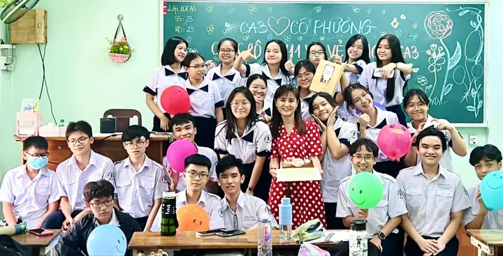 Tang Qua Cho Thay Co Nhan Ngay 20 11