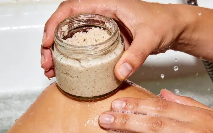 Tẩy Tế Bào Chết Có Trắng Da Không