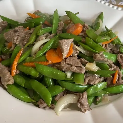 Thịt Bò Nấu Đậu Hà Lan