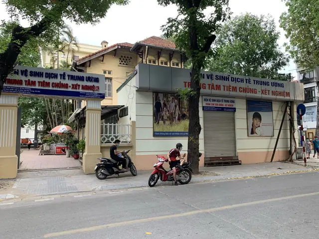 Tiêm Phòng Lò Đúc Giờ Làm Việc