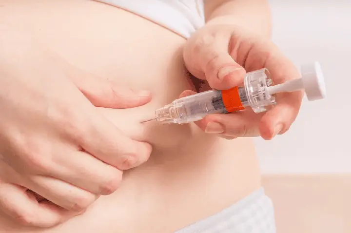 Tiêm Thuốc Kích Trứng Có Được Quan Hệ Không