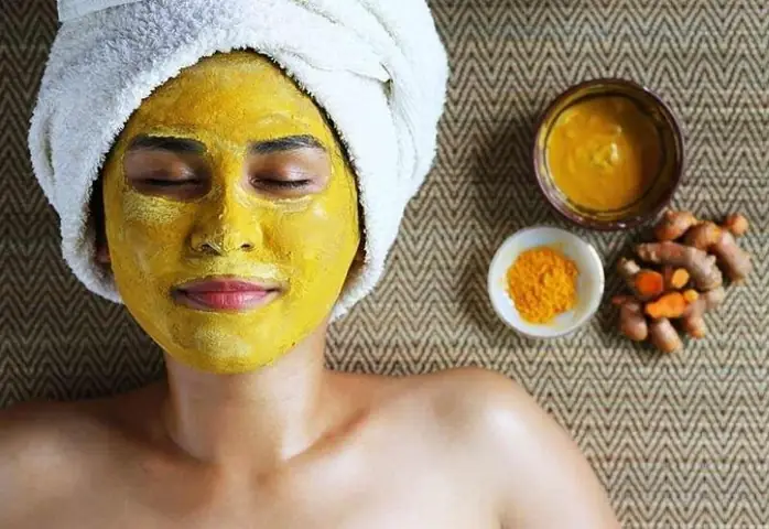 Tinh Bột Nghệ Có Làm Trắng Da Không