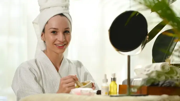 Tinh Bột Nghệ Có Làm Trắng Da Không