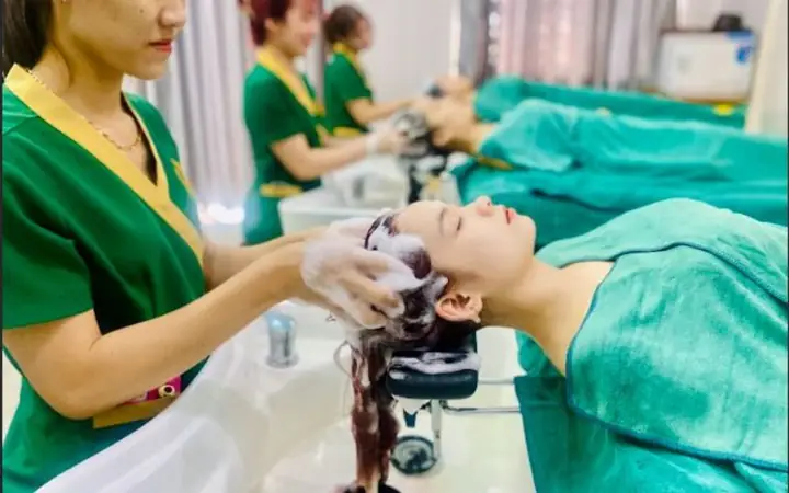 Tóc Nhuộm Bao Lâu Gội Được