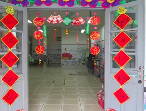 Trang Trí Tết Cửa Lớp Mầm Non