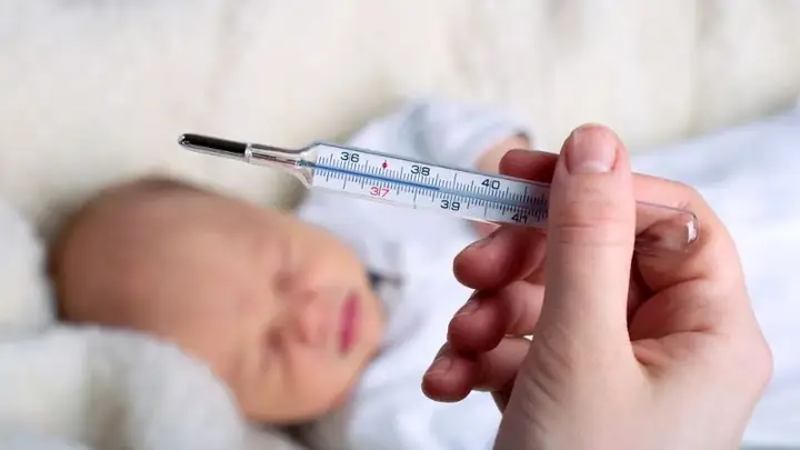 Trẻ 3 Tháng Bị Sốt Nhẹ