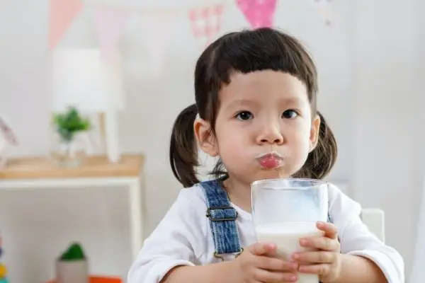Trẻ 3 Tuổi Uống Sữa Gì