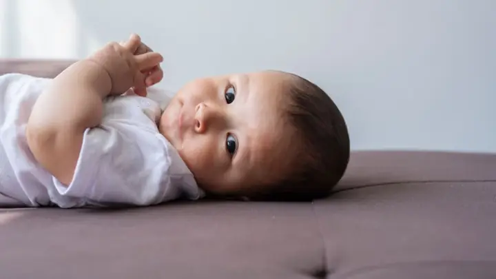 Trẻ 6 Tháng Đi Ngoài Ngày Mấy Lần