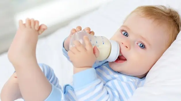 Trẻ 9 Tháng Tuổi Có Uống Được Sữa Tươi Không