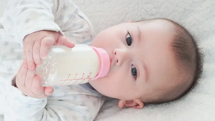 Trẻ 9 Tháng Tuổi Có Uống Được Sữa Tươi Không