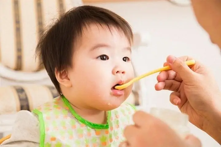 Trẻ Em 6 Tháng Tuổi Có Nên Ăn Sữa Chua