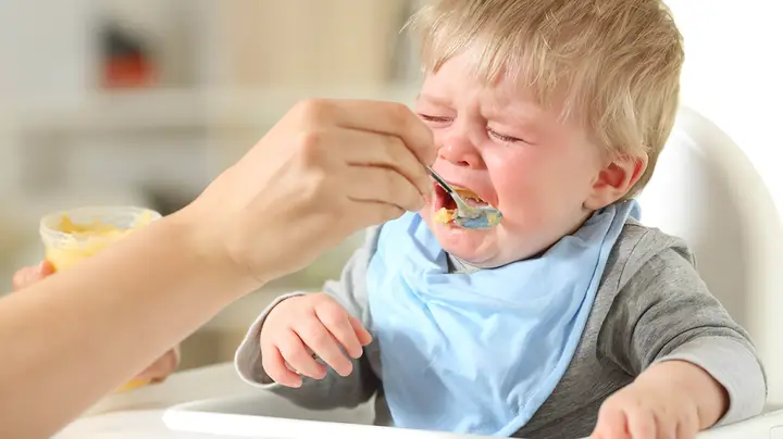 Trẻ Không Chịu Ăn Cháo Phải Làm Sao