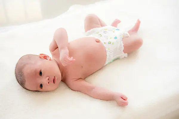 Trẻ Mấy Tháng Mặc Được Bỉm Quần
