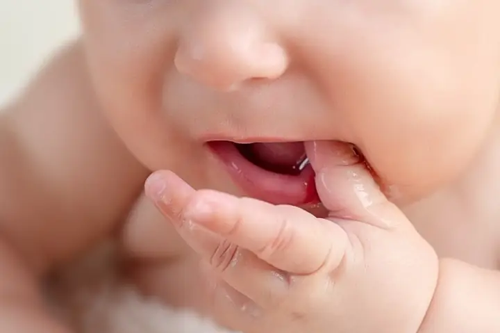Trẻ Sơ Sinh 4 Tháng Biết Làm Gì