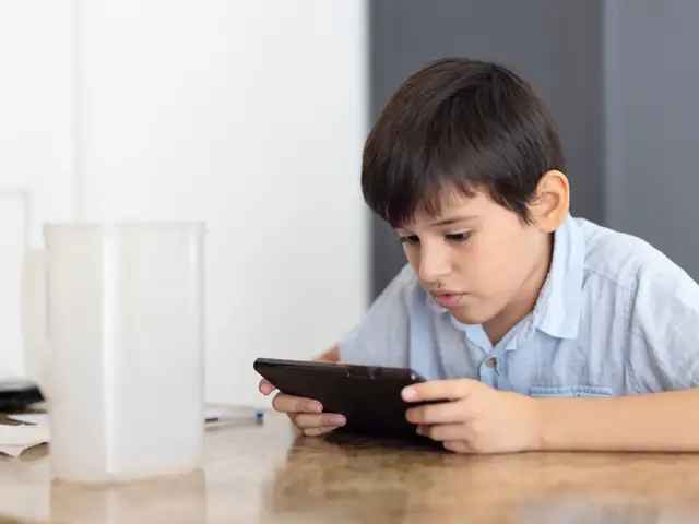 Trẻ Thông Minh Có Biểu Hiện Gì