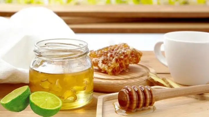 Trị Mụn Và Làm Trắng Da Bằng Mật Ong