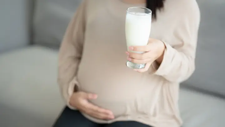 Từ Tháng Thứ Mấy Thì Nên Uống Sữa Bà Bầu
