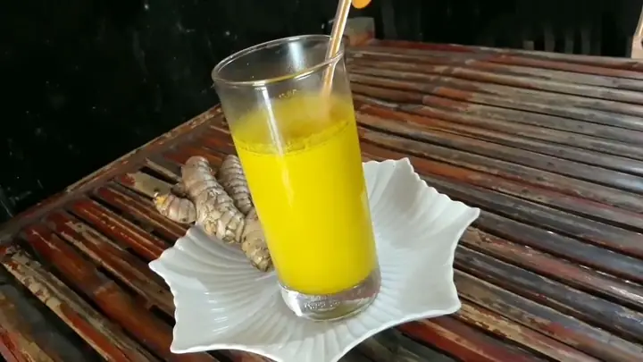 Uống Sữa Nghệ Có Đẹp Da Không