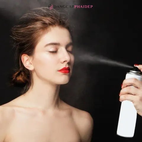 Xịt Khoáng Trước Hay Sau Khi Dùng Kem Chống Nắng
