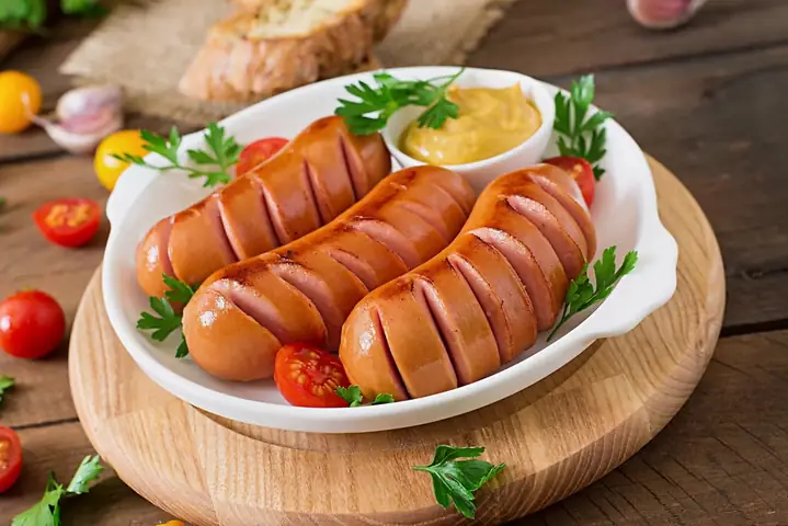 Xúc Xích Chứa Bao Nhiêu Calo